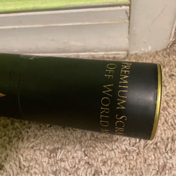 New scratch off world map - Picture 2 of 4